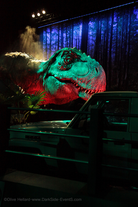 Jurassic world l'exposition-cite du cinema-darkside-events.com